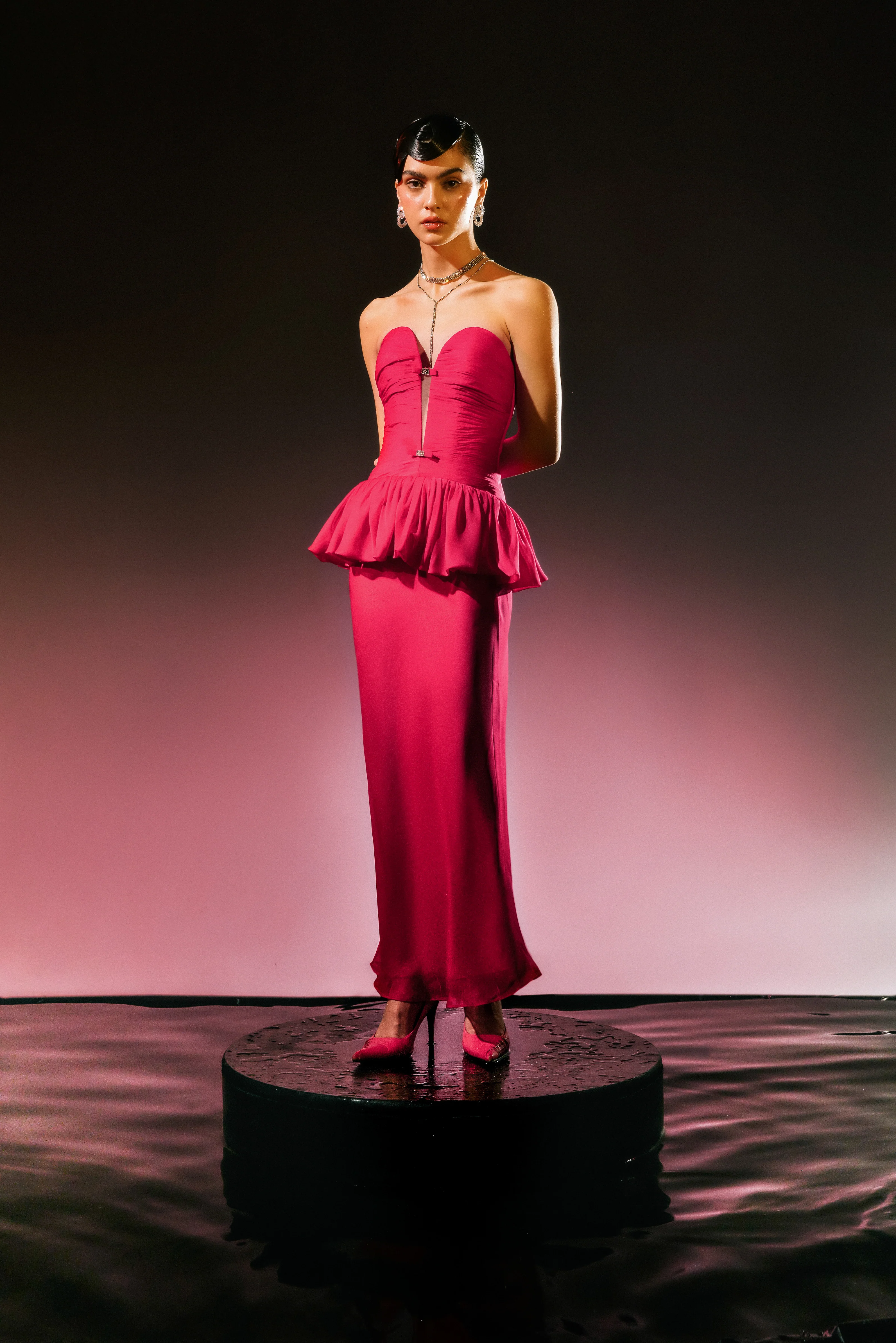 Bomb Ruffle Dress - Image 5