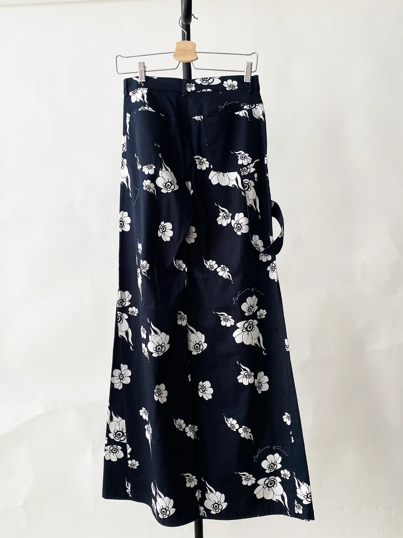 Pre-Loved Floral Wide Leg Denim - Image 3